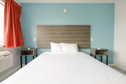 Rest Inn image 12