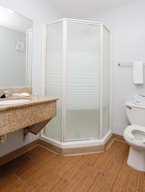 Rest Inn image 14