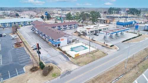 Rest Inn image 16
