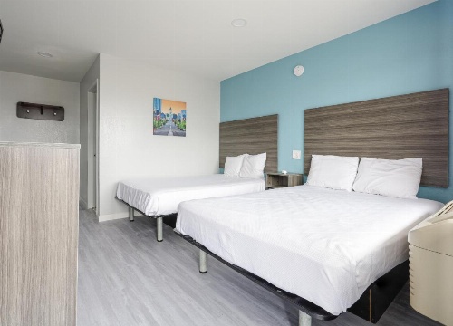 Rest Inn image 9